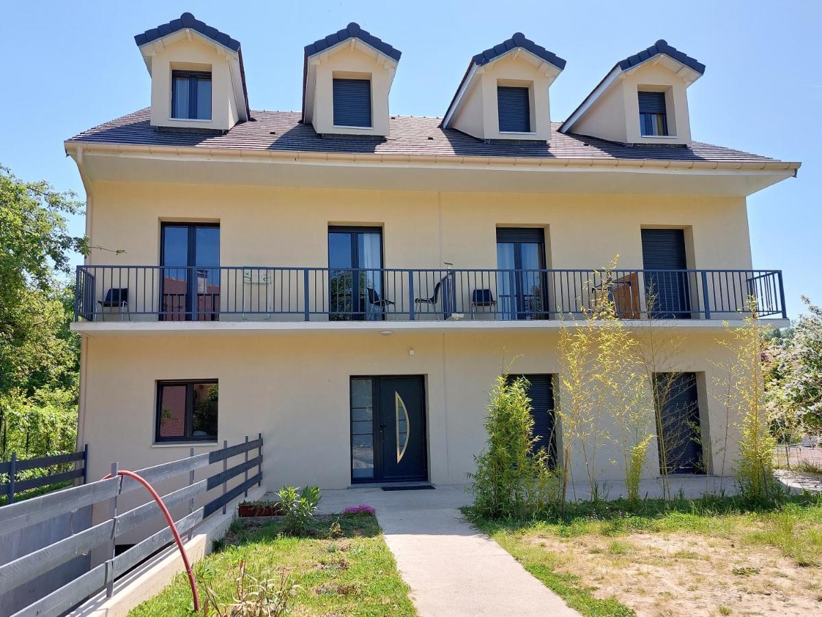 Residence De La Gare, Chambre Meublee 隆瑞莫 外观 照片